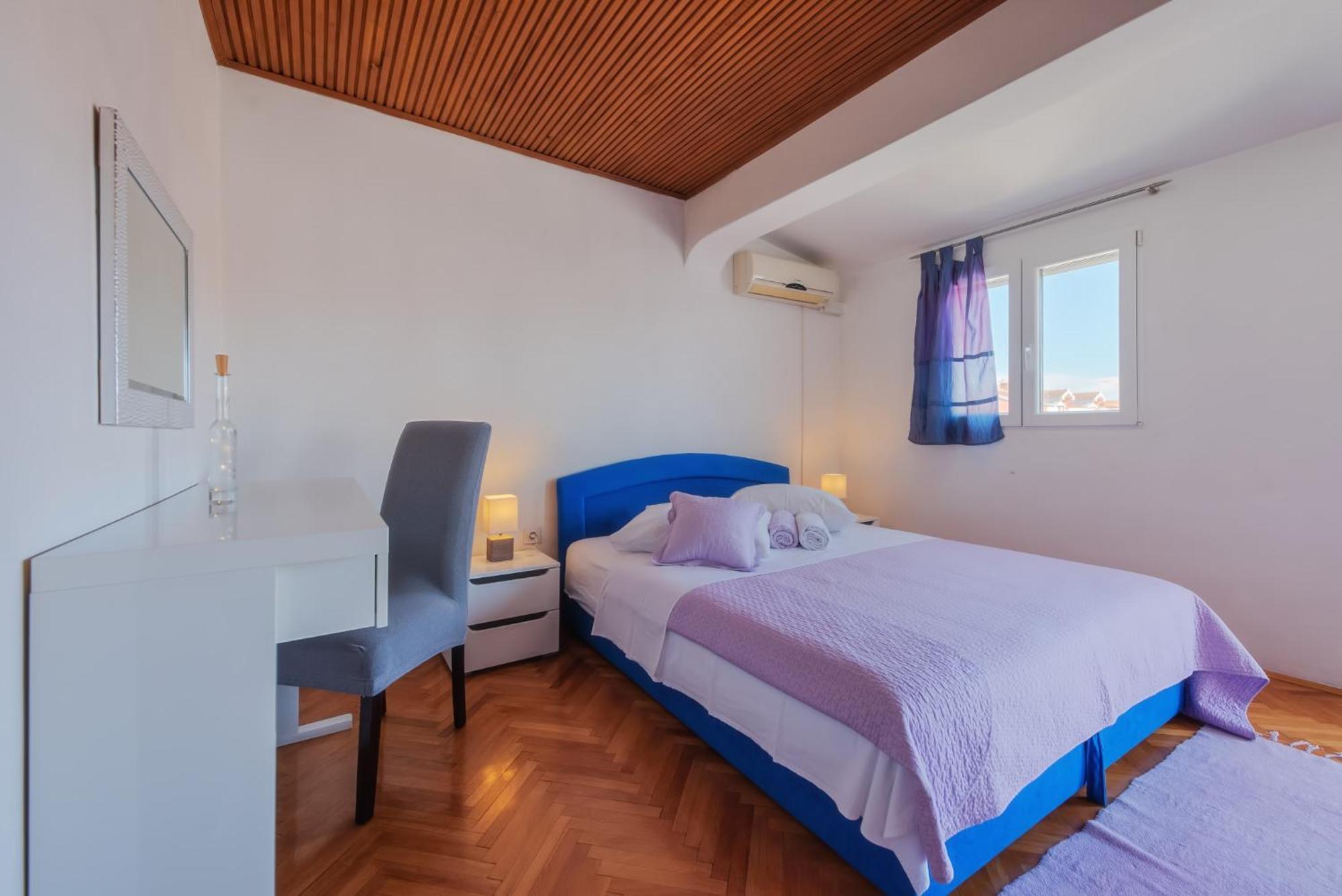 Perica Apartment And Perica Room With Separate Entrance ザダル エクステリア 写真